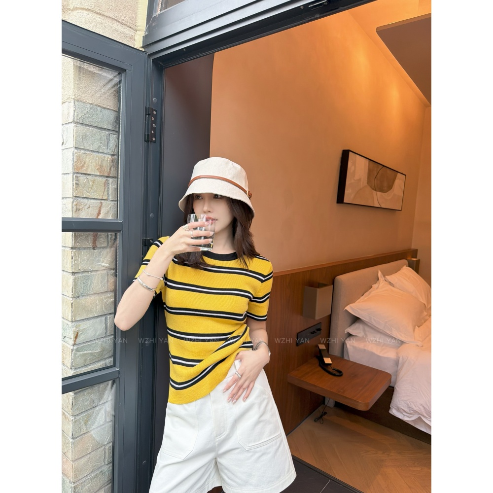 【小蜜蜂】“莱赛尔天丝”设计感三色条纹撞色百搭透气短袖T恤上衣