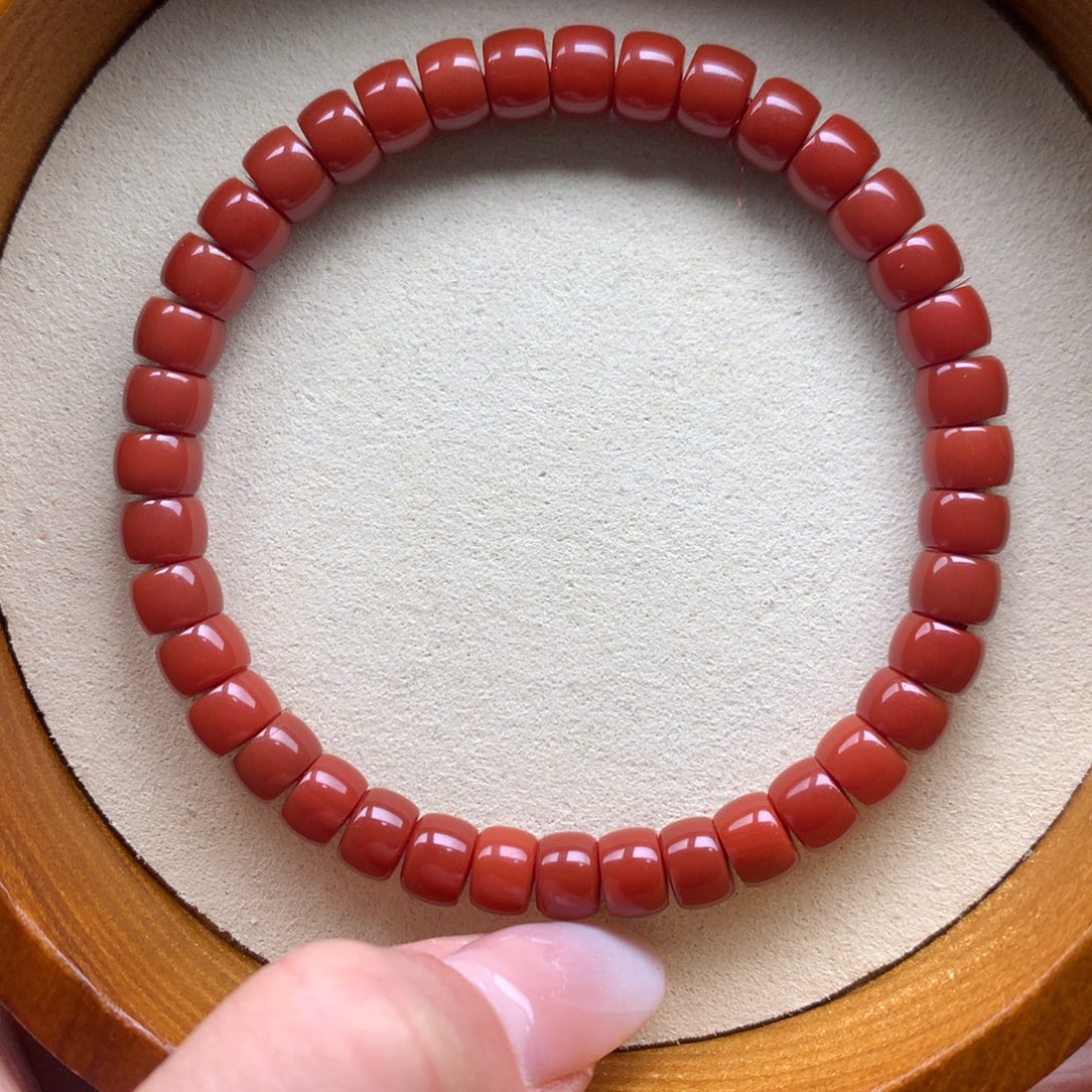 南红玛瑙未镶嵌保山天然原矿南红直切手串