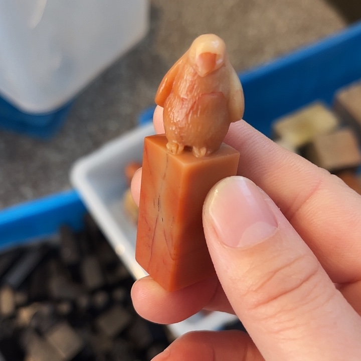老挝石偏远满百包邮