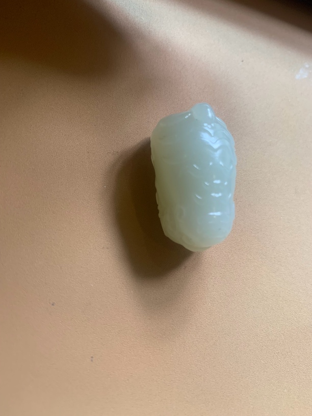 和田玉苏工小老虎