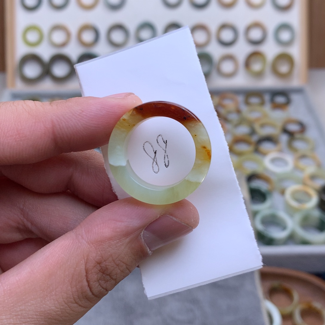 蛇纹石玉戒指未镶嵌留*㋛