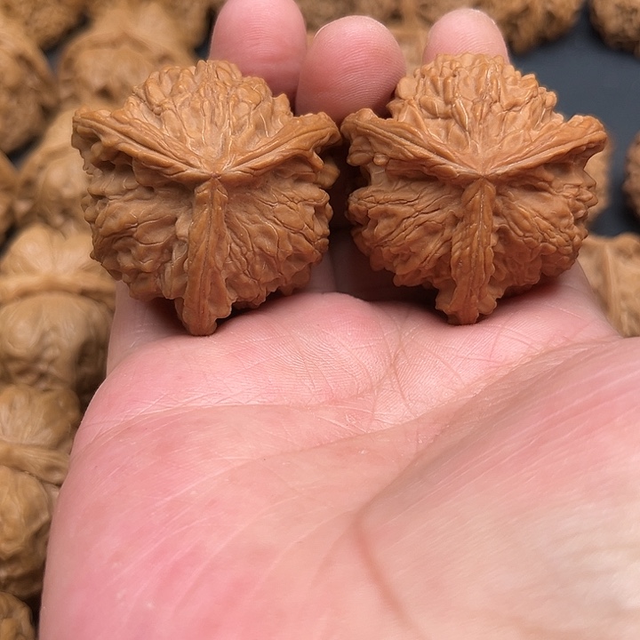 文玩核桃吊坠我想要