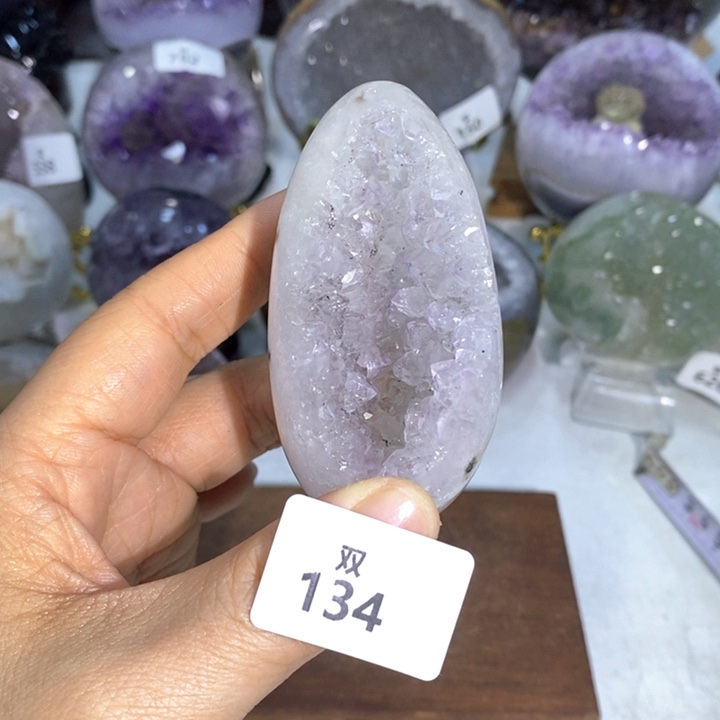 未镶嵌水晶大型摆件（非配饰）