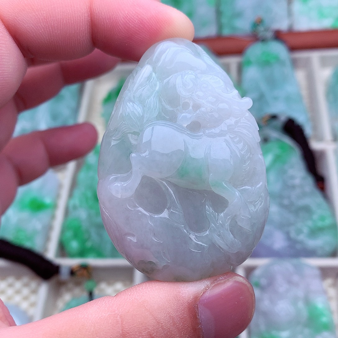 翡翠未镶嵌吊坠(不含链)