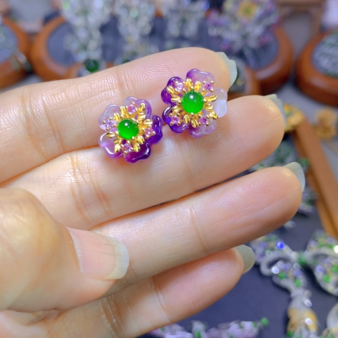 翡翠颈饰银S925镶嵌天然翡翠