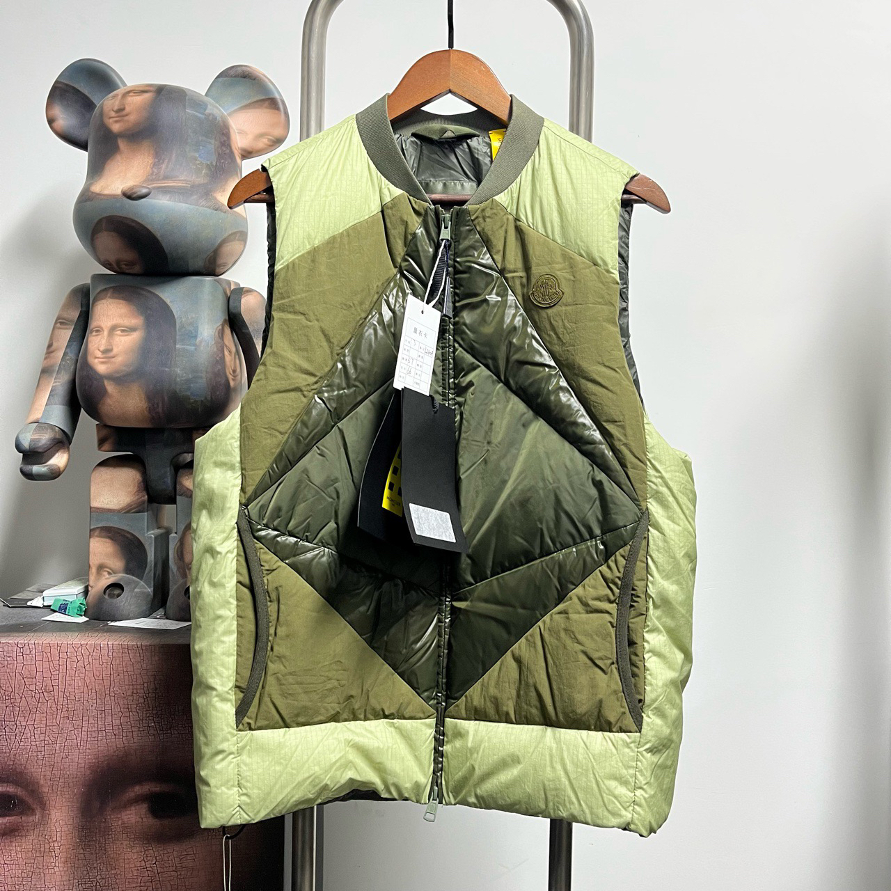99新 MONCLER 99新带吊牌Moncler蒙口羽绒马甲 尺码：3
