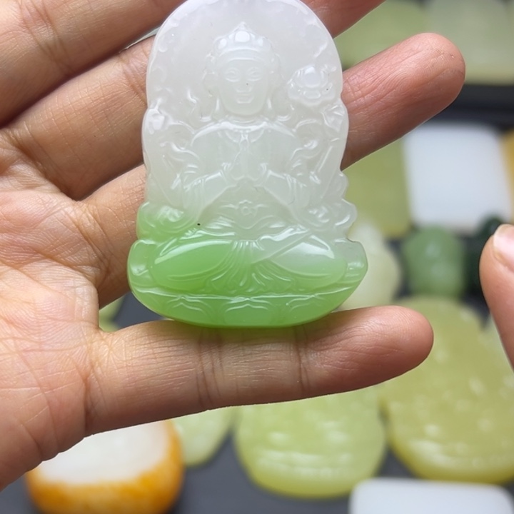 精品高货观音吊坠