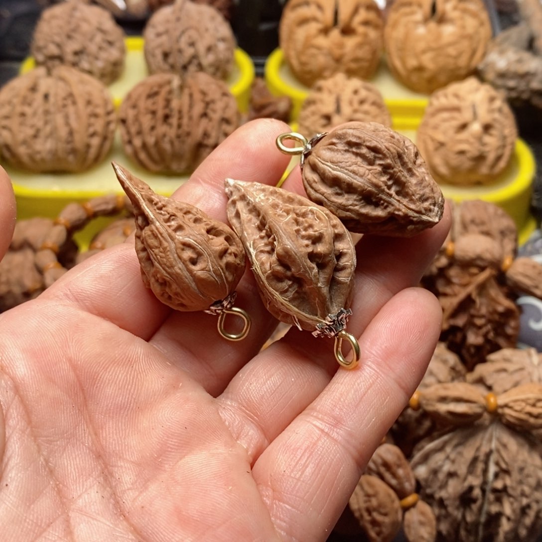 文玩核桃吊坠核桃81