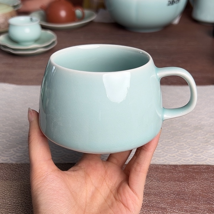 龙泉云间青瓷小米茶器