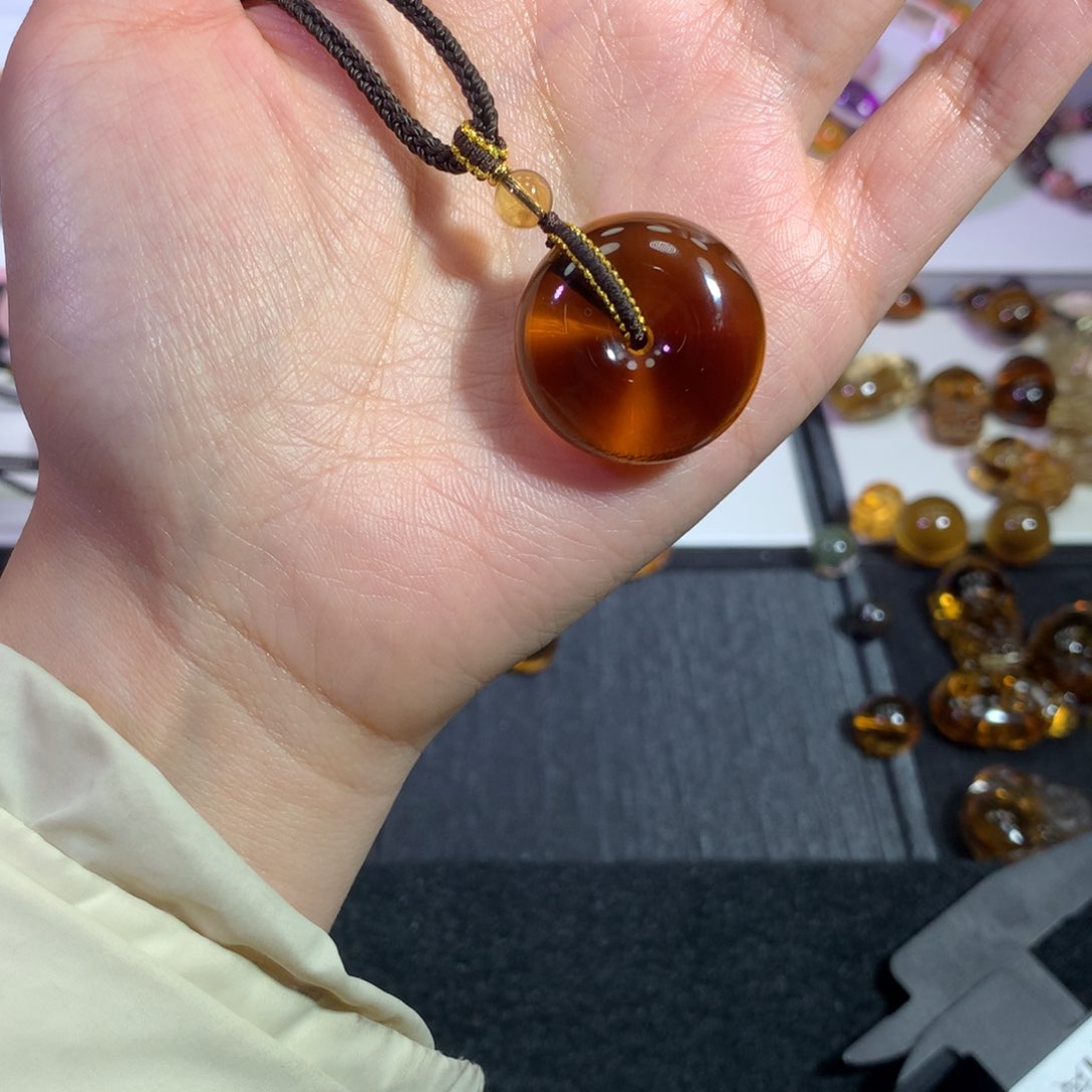 水晶颈饰未镶嵌天然