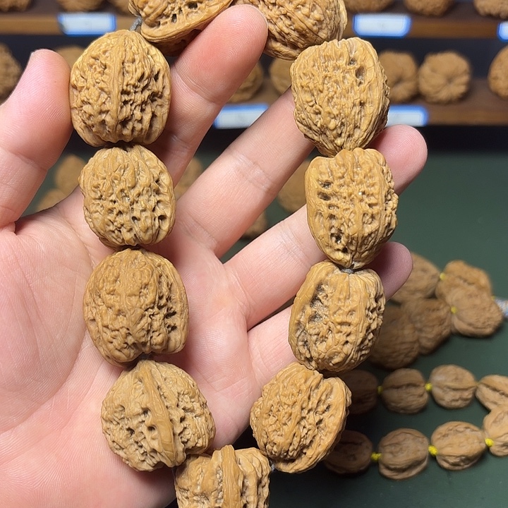 吊坠文玩核桃南疆