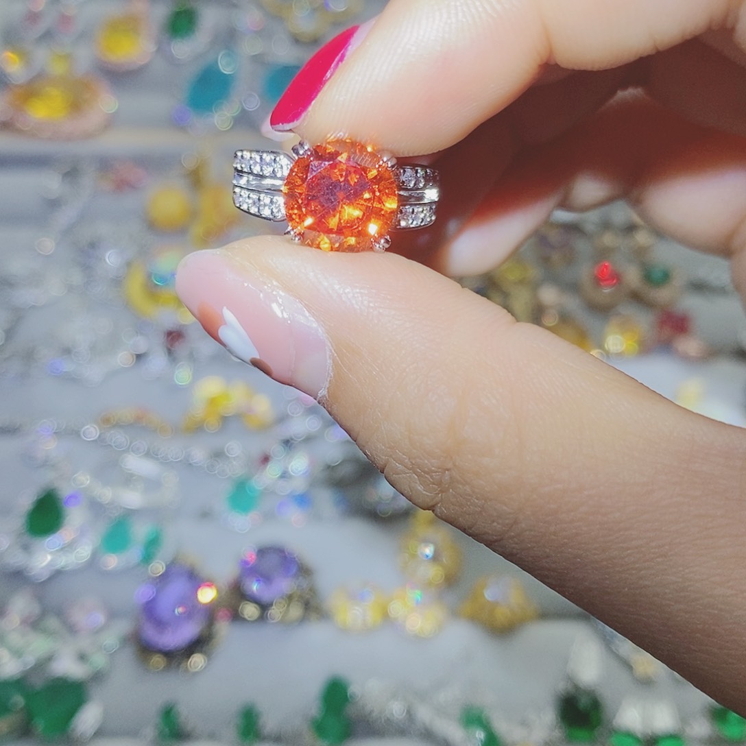 【闪购商品】托帕石耳饰银S925镶嵌