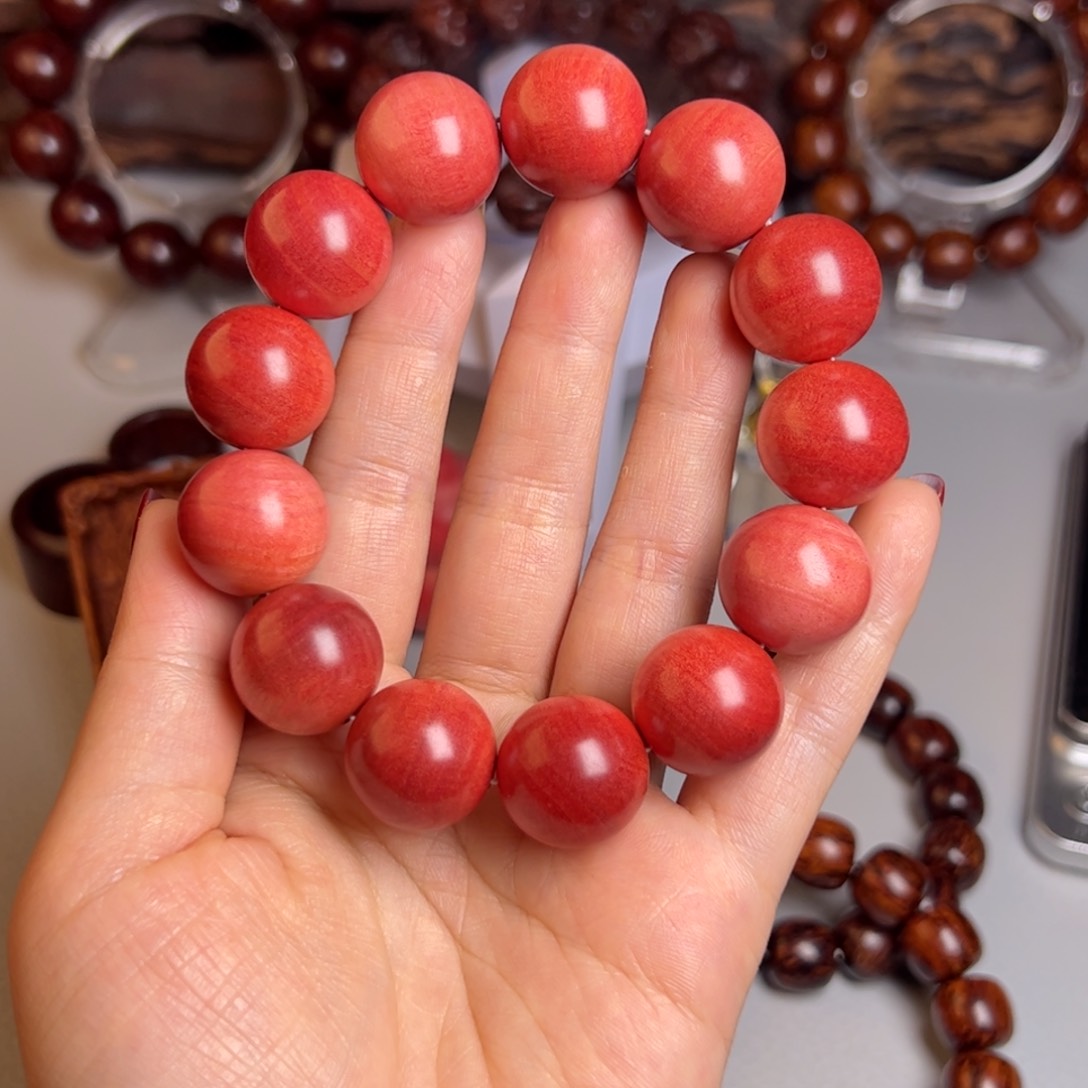 花梨木类白***心粉橡木1.8 猫眼水波纹精挑