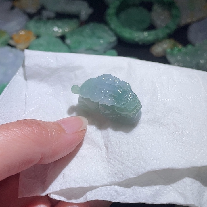 颈饰未镶嵌翡翠天