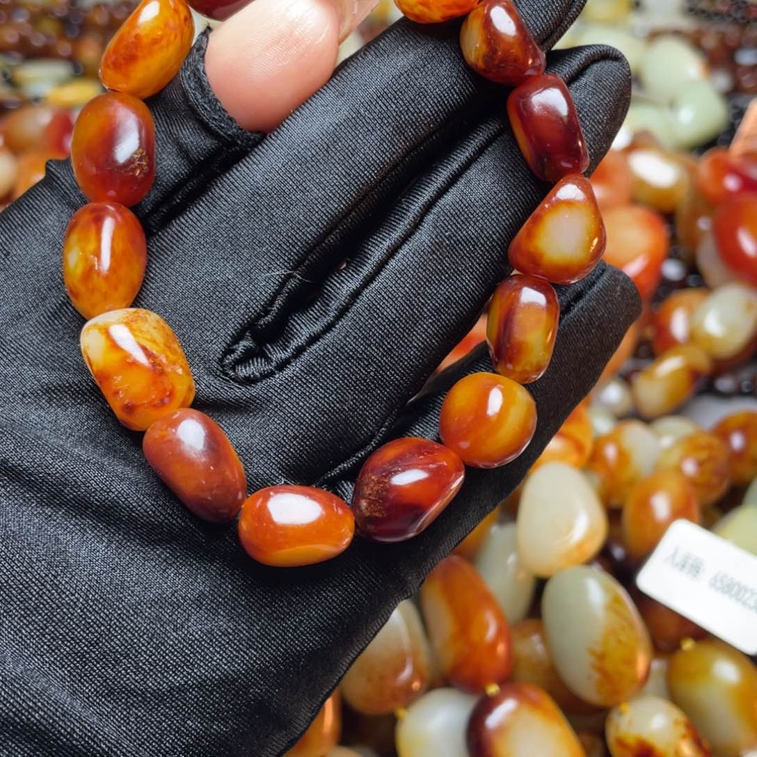 未镶嵌和田玉手链