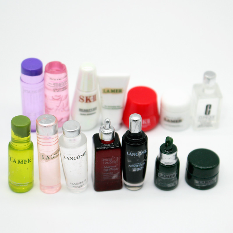 Dollhouse娃娃屋迷你化妆品护肤品美容仿真模型美容场景配件