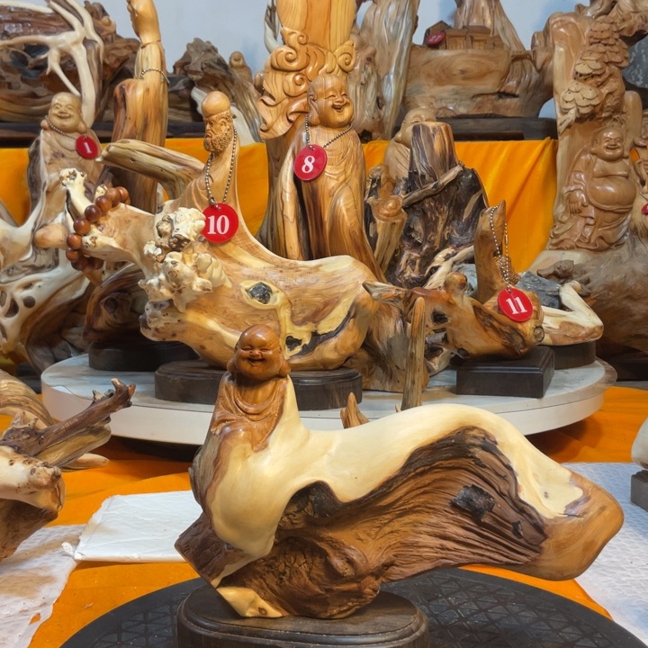 柏木（崖柏）崖柏  弥勒