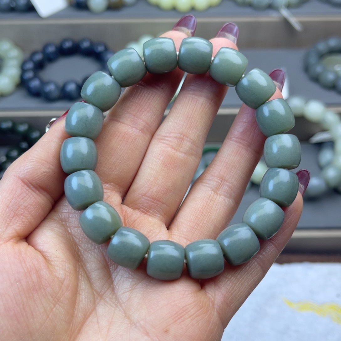 和田玉手链未镶嵌