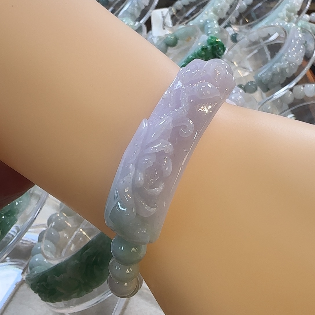 颈饰未镶嵌翡翠手牌