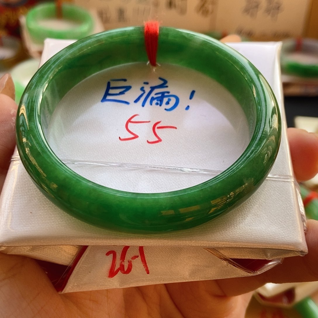 未镶嵌手镯翡翠米*分