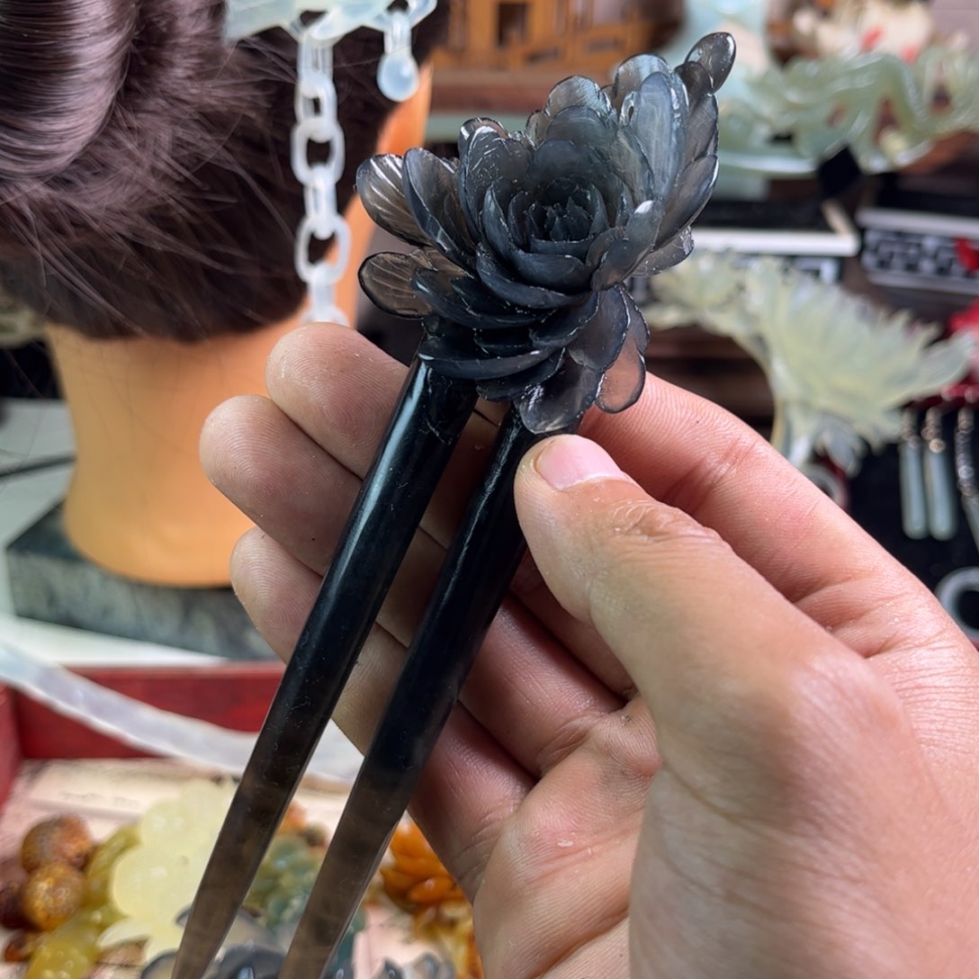 白***白蛇纹石玉未镶嵌发饰