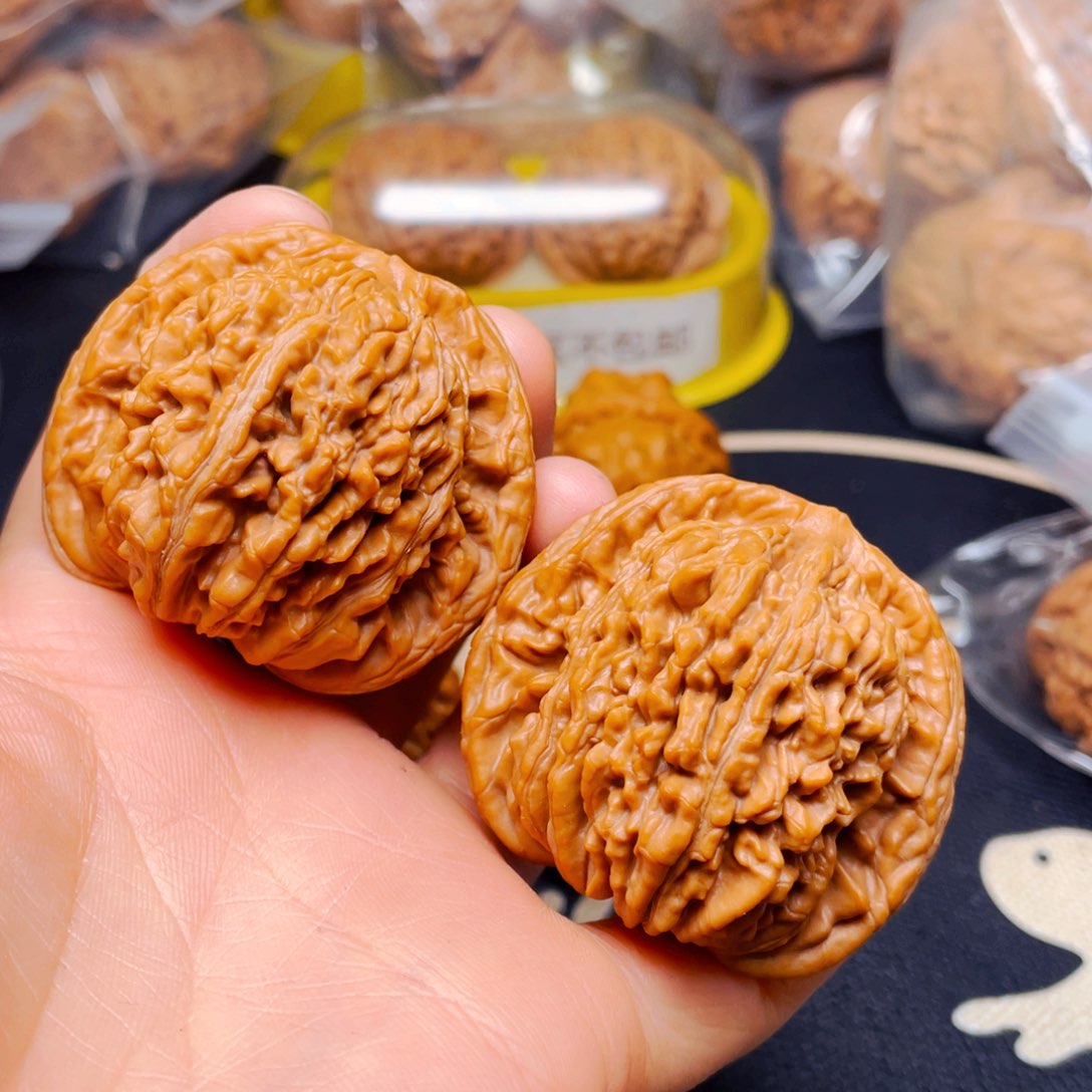 吊坠文玩核桃楼子一对