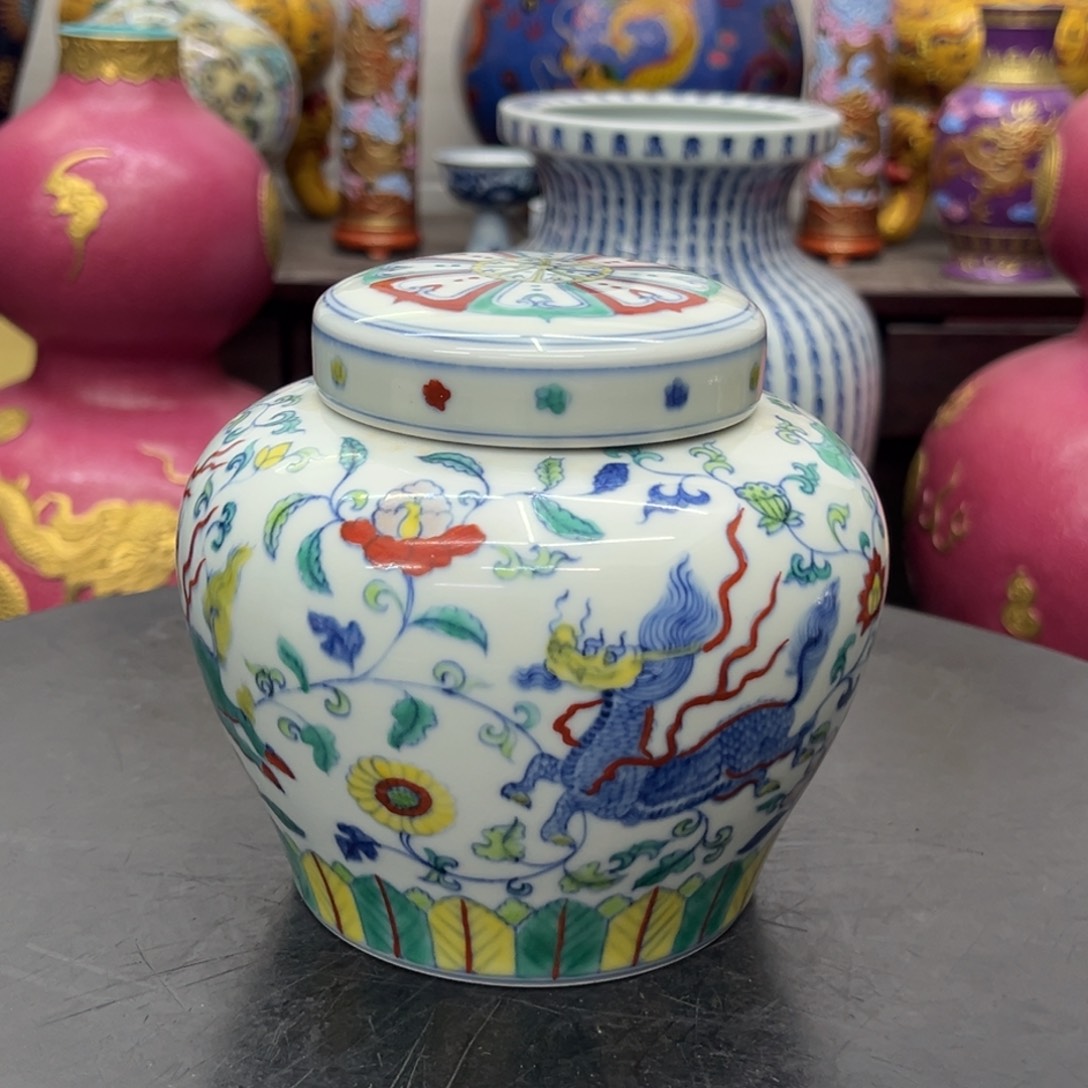 精美陶瓷摆件立件