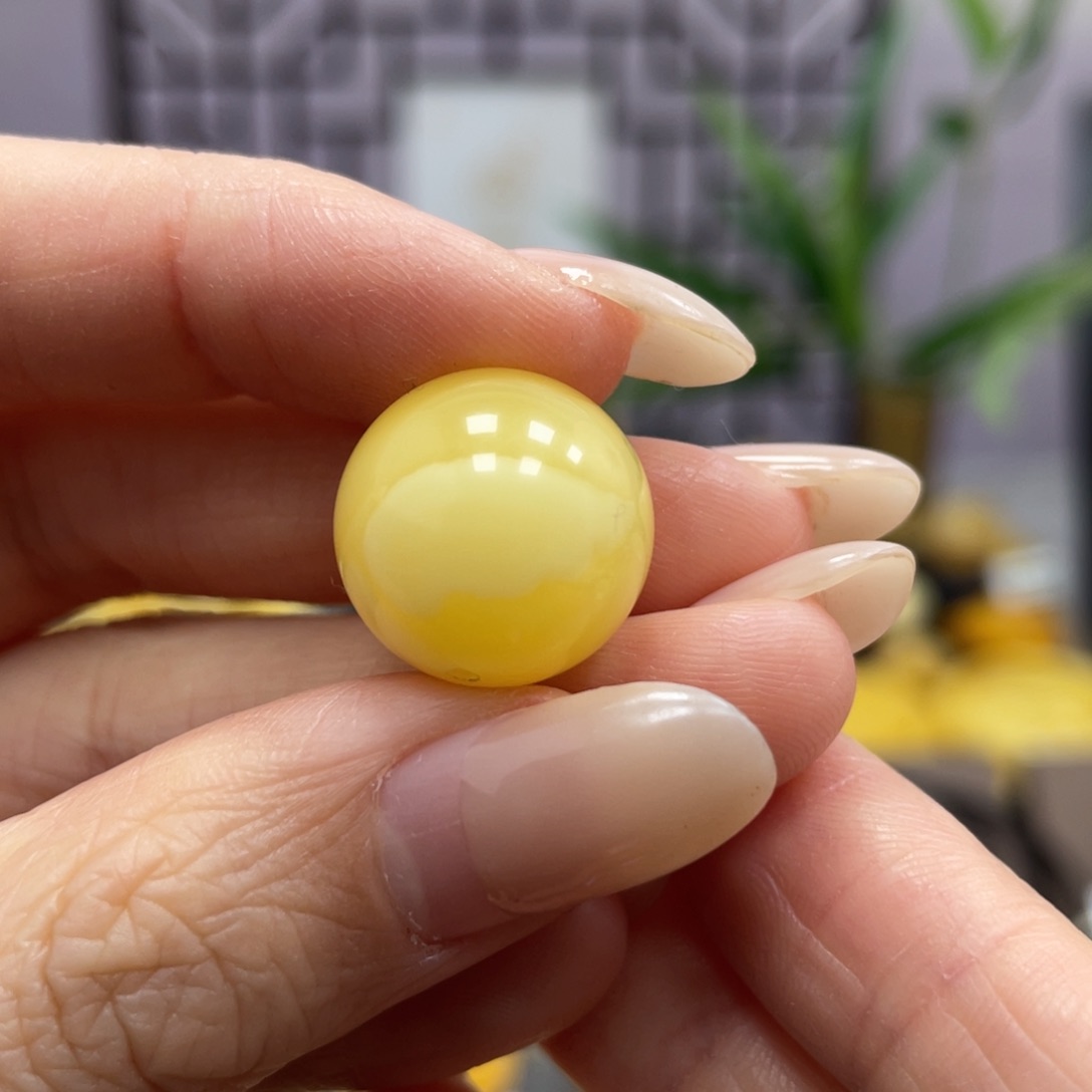 琥珀裸石未镶嵌15.6mm圆珠