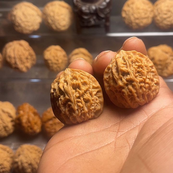 文玩核桃吊坠33荔枝纹