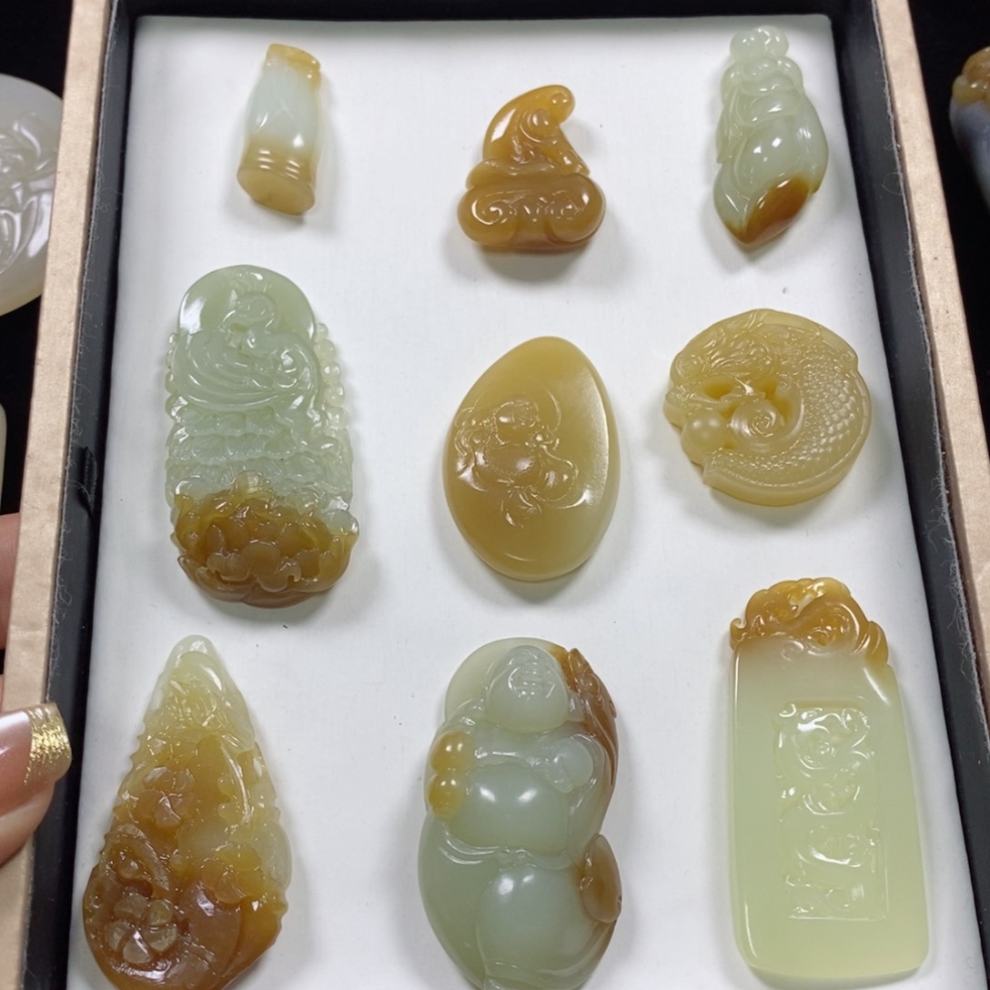 【闪购商品】和田玉吊坠未镶嵌上新