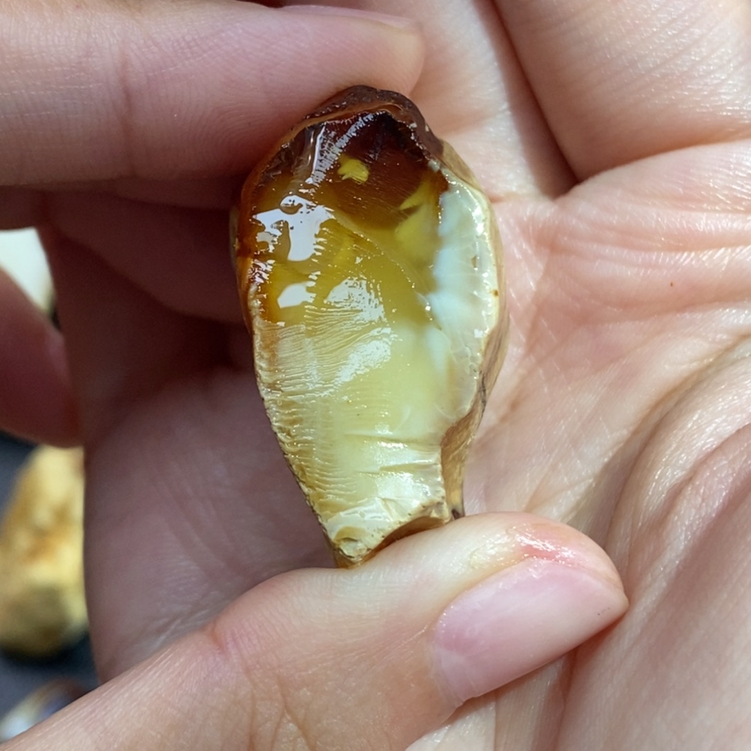 未镶嵌定制琥珀蜜蜡