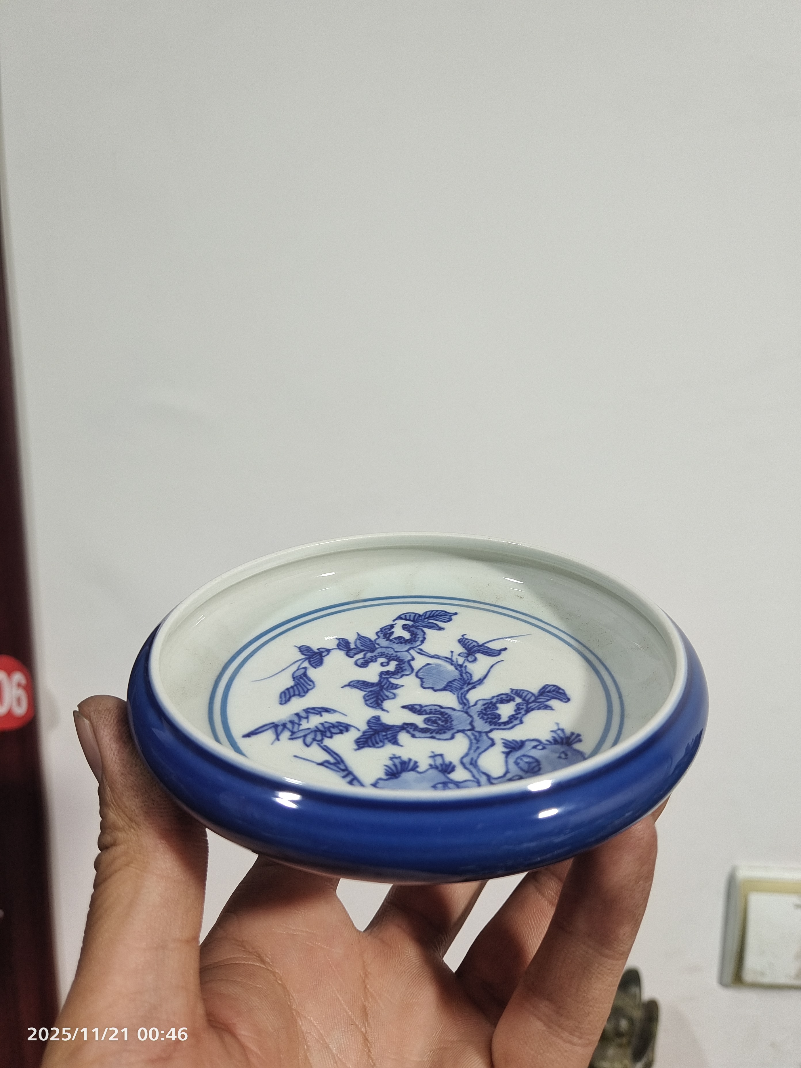 青花笔洗手工画制