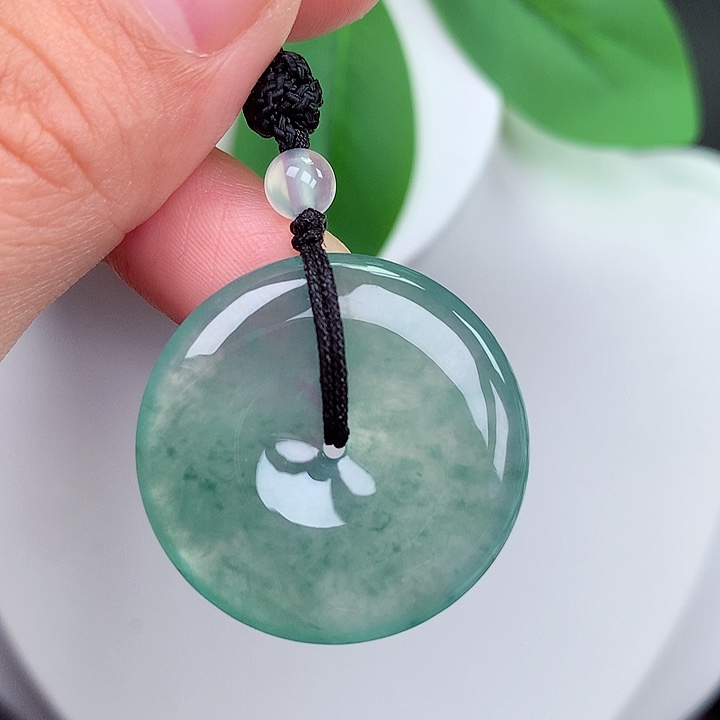 颈饰未镶嵌翡翠平安扣 27.9x4.7mm