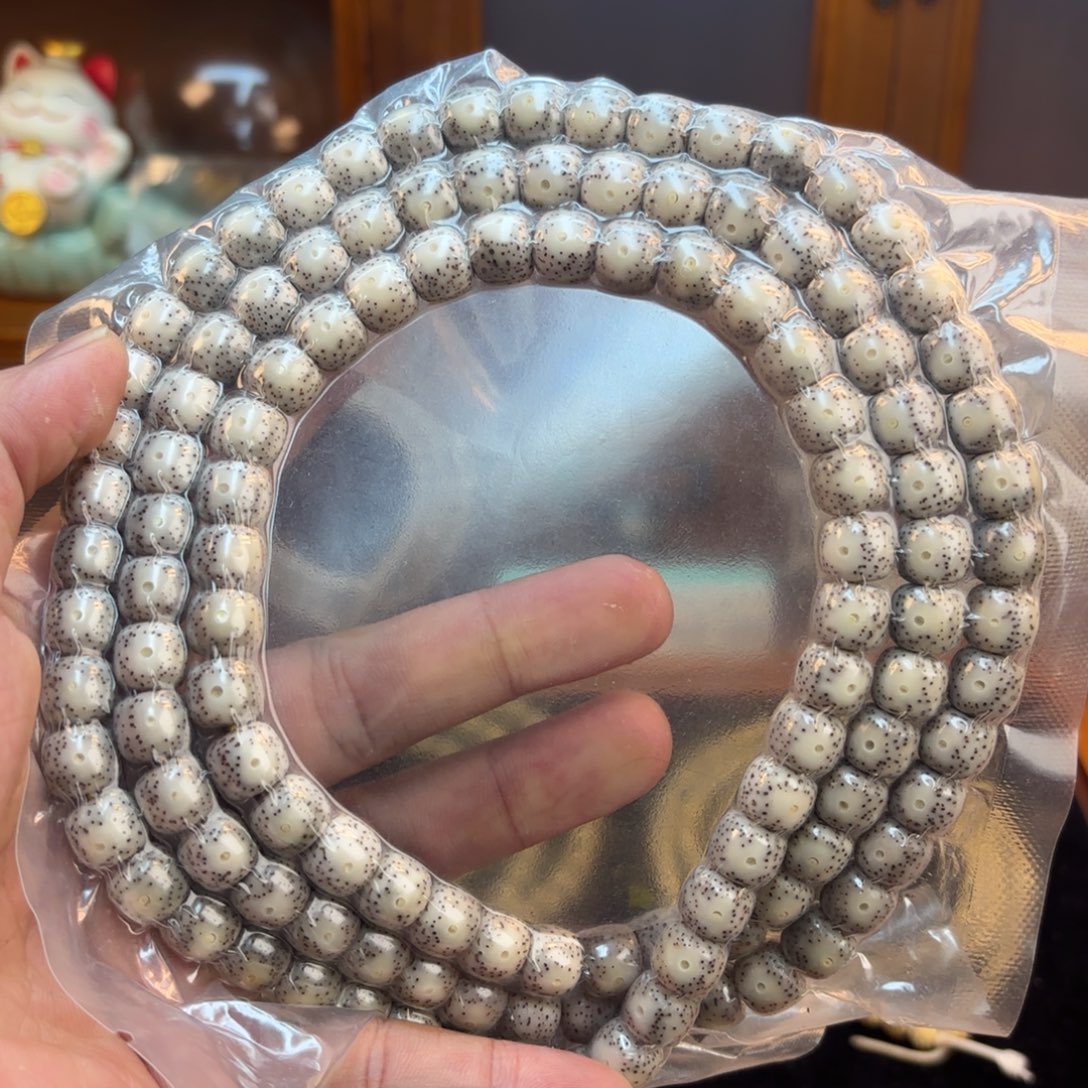 不***兔星月菩提吊坠10✖️9老型骨瓷白