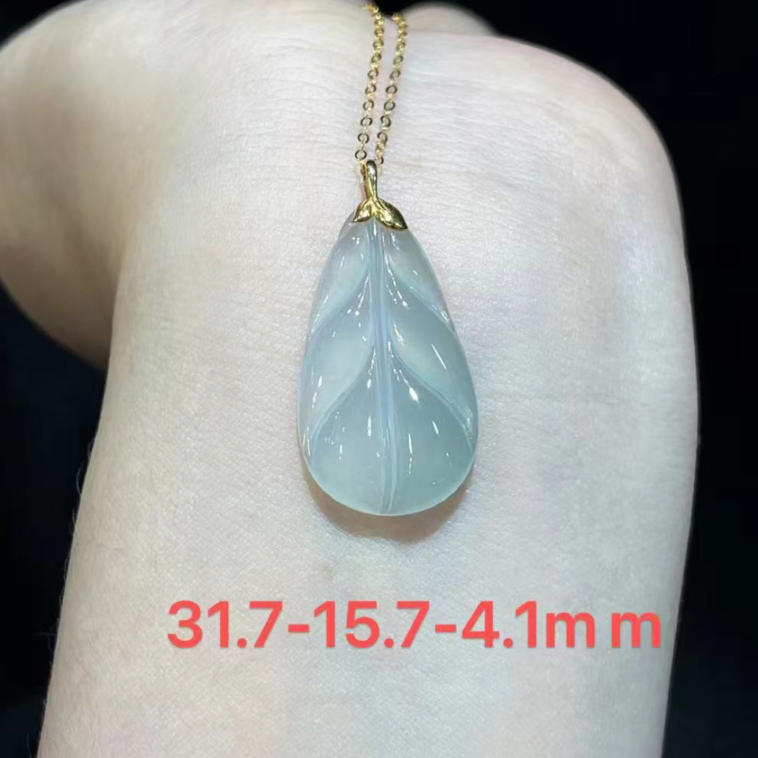 翡翠冰种金枝玉叶气质