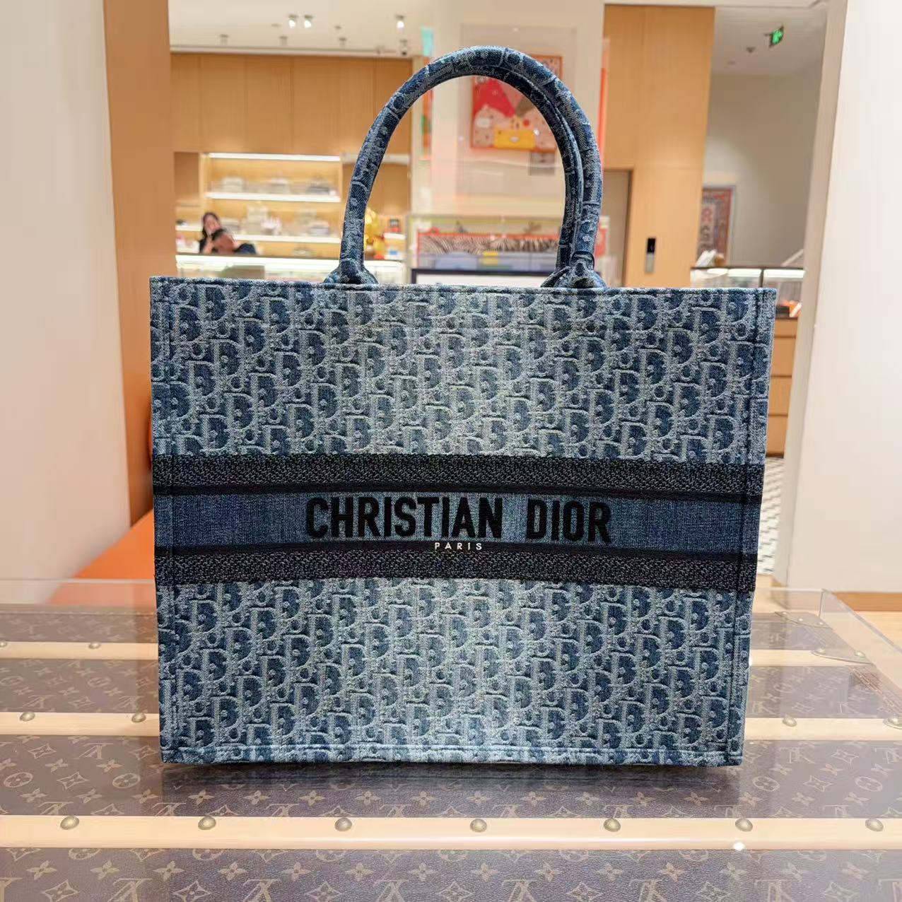 99新 DIOR/迪奥 book tote 蓝色老花拼牛仔布手提托特包 