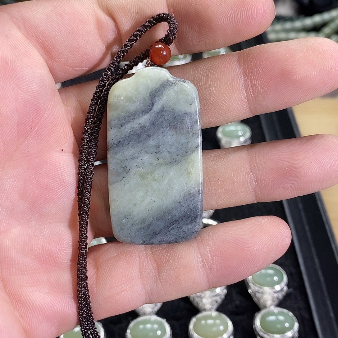 青***行和田玉未镶嵌珠宝奇石