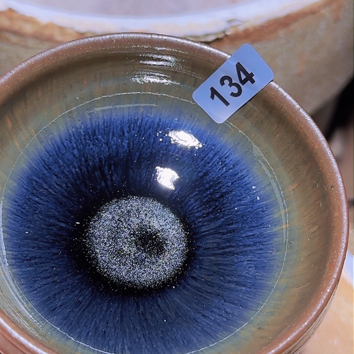 茶盏一辈子就爱这份情