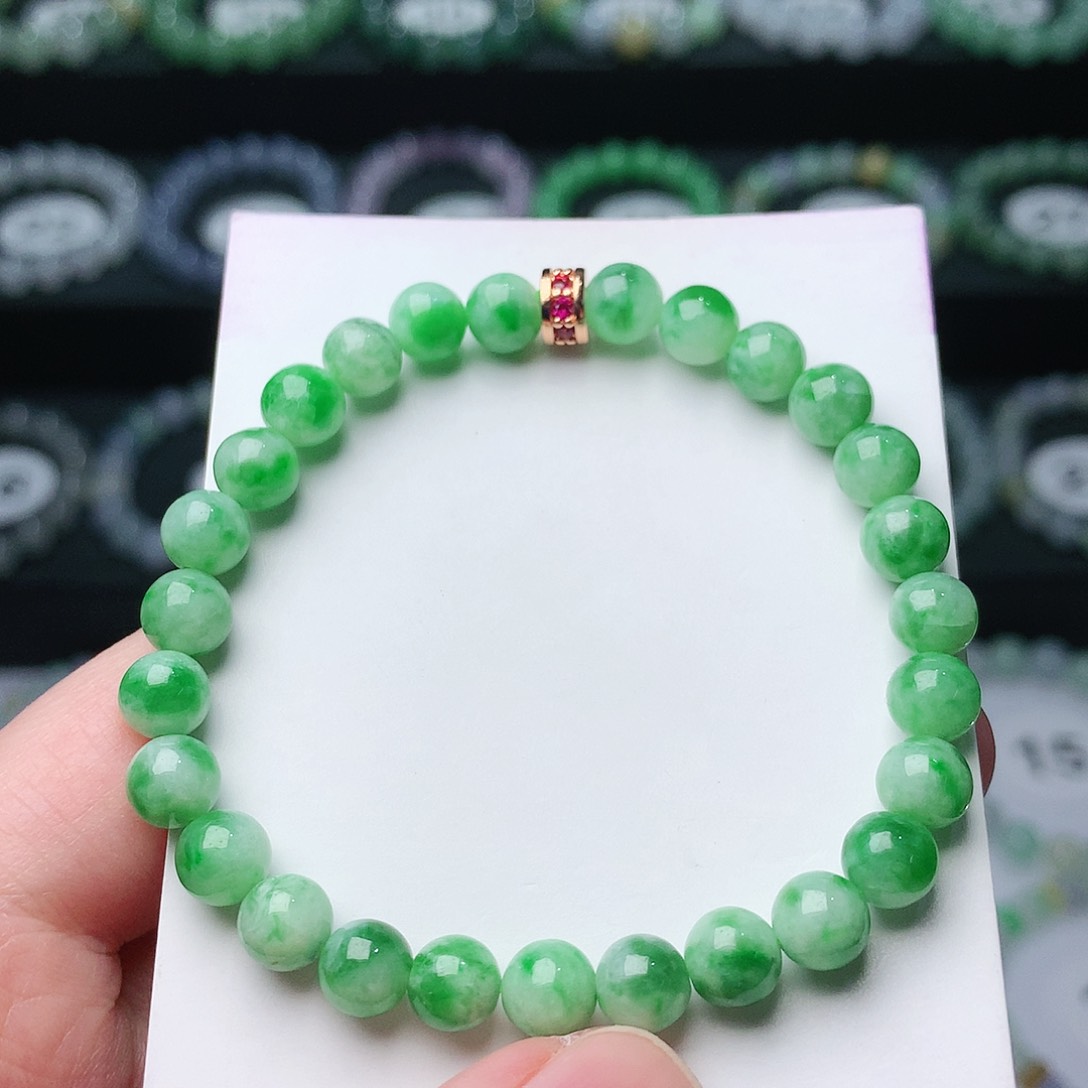 翡翠手链未镶嵌翡翠