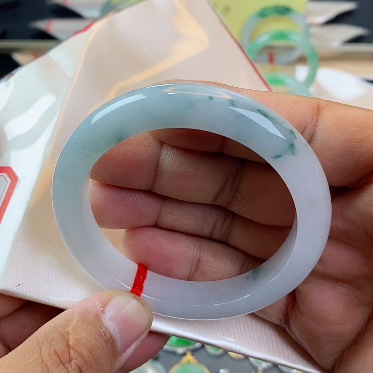 【闪购商品】未镶嵌手镯翡翠