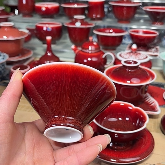 撸**果景德镇陶瓷红马坊斗笠杯