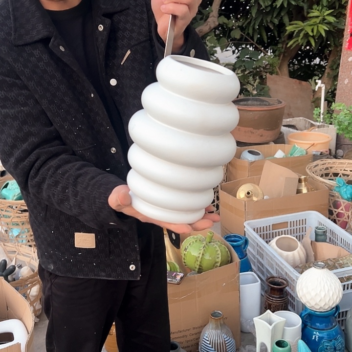 瓶高度23厘米口径9厘米微瑕捡漏