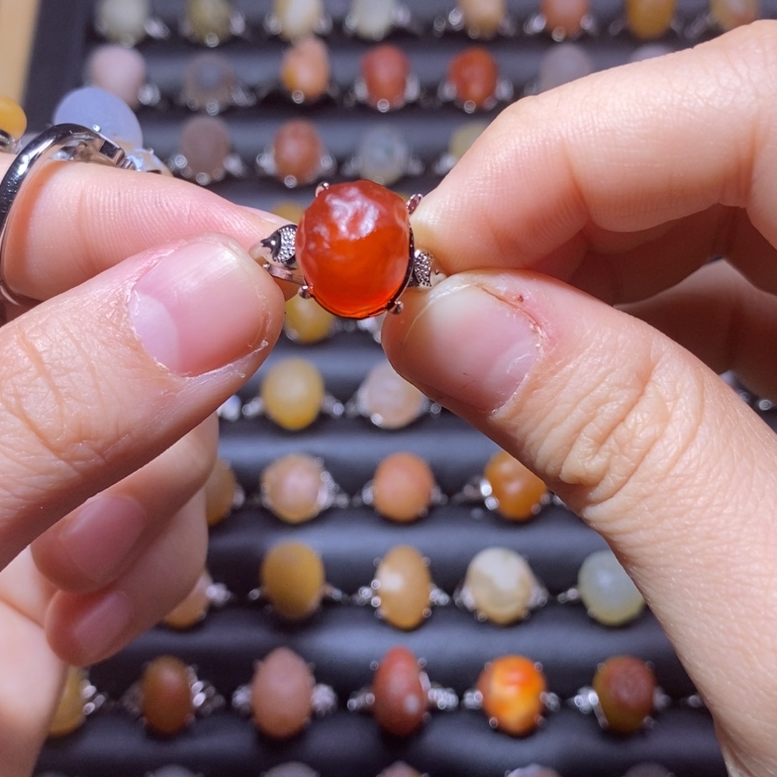 㞢***卄玛瑙/玉髓合金戒指