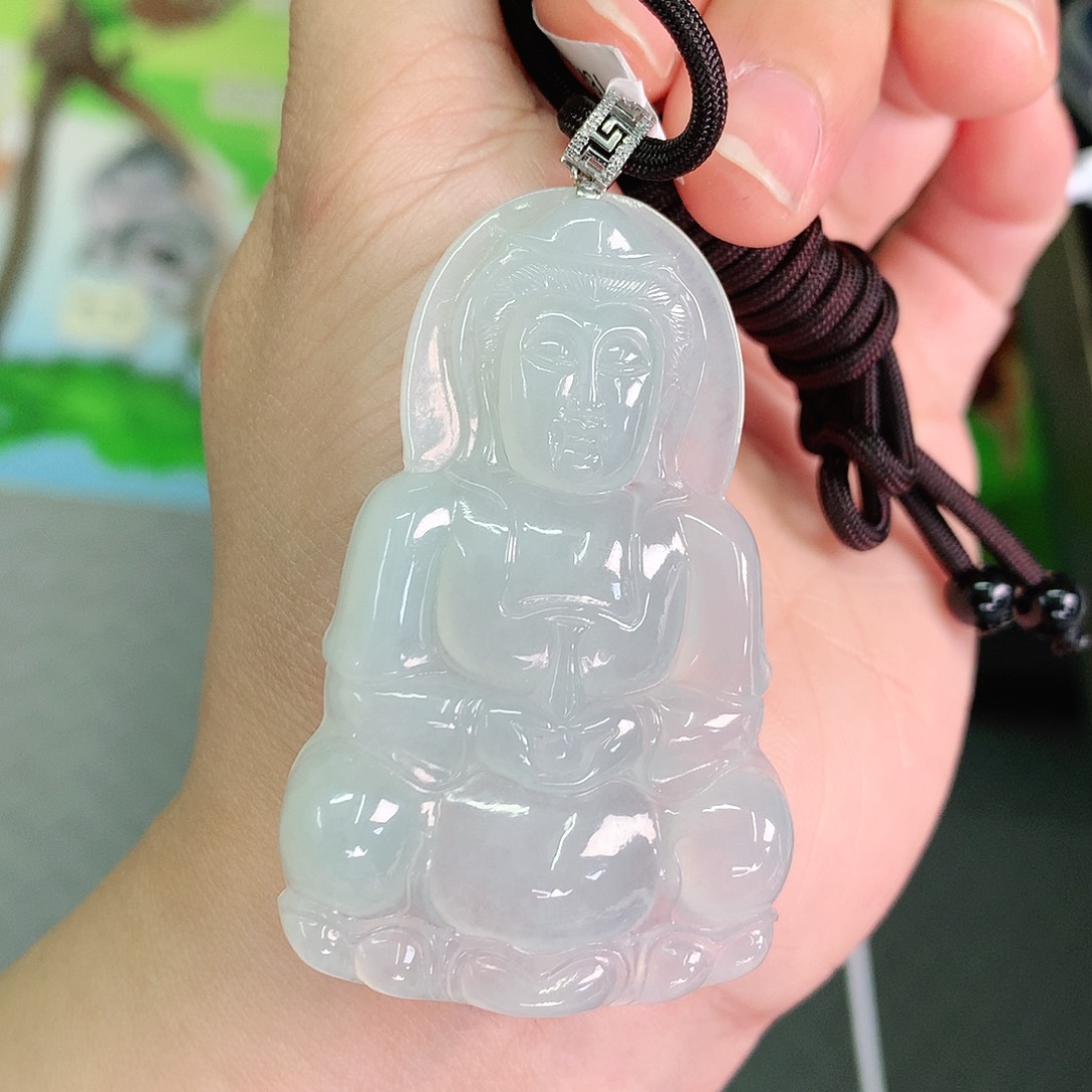翡翠颈饰18K金镶嵌冰晴观音60*39*6