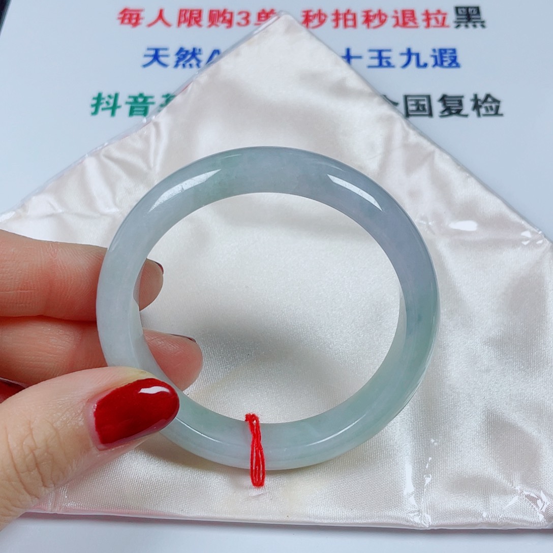 翡翠未镶嵌手镯圈口57.5款12.8厚8.5