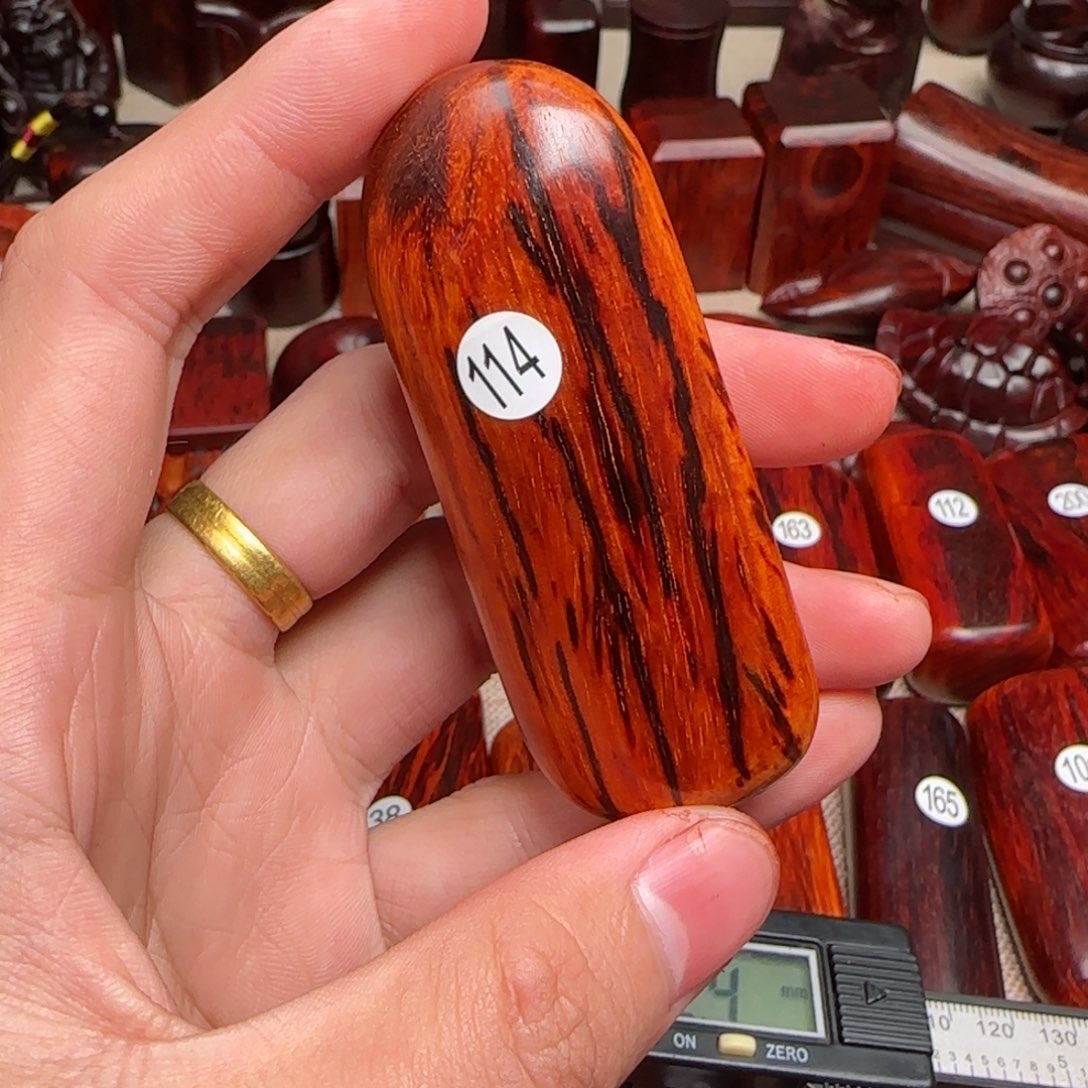 檀香紫檀（小叶紫檀）