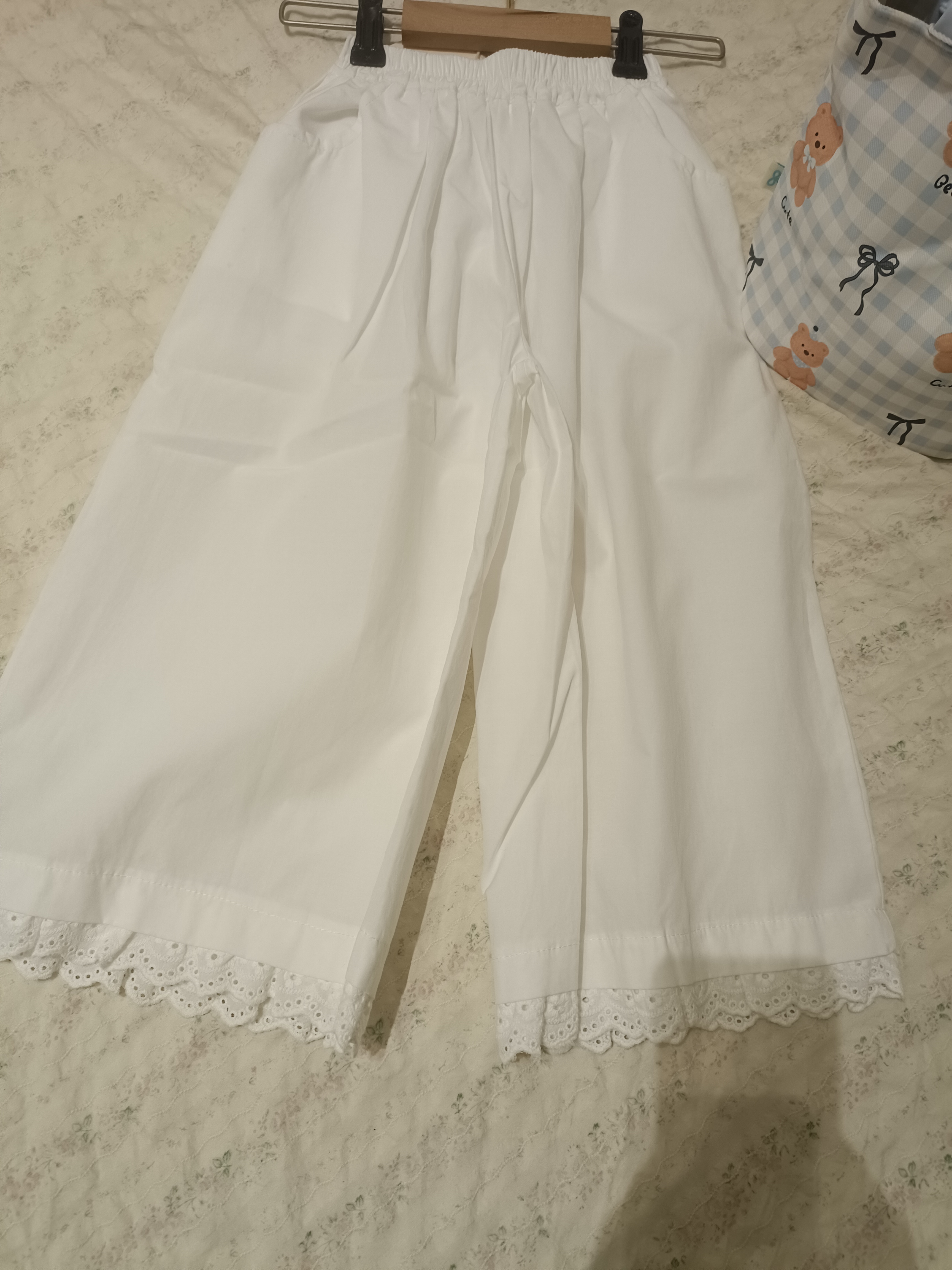 114女宝夏款花边直筒裤
