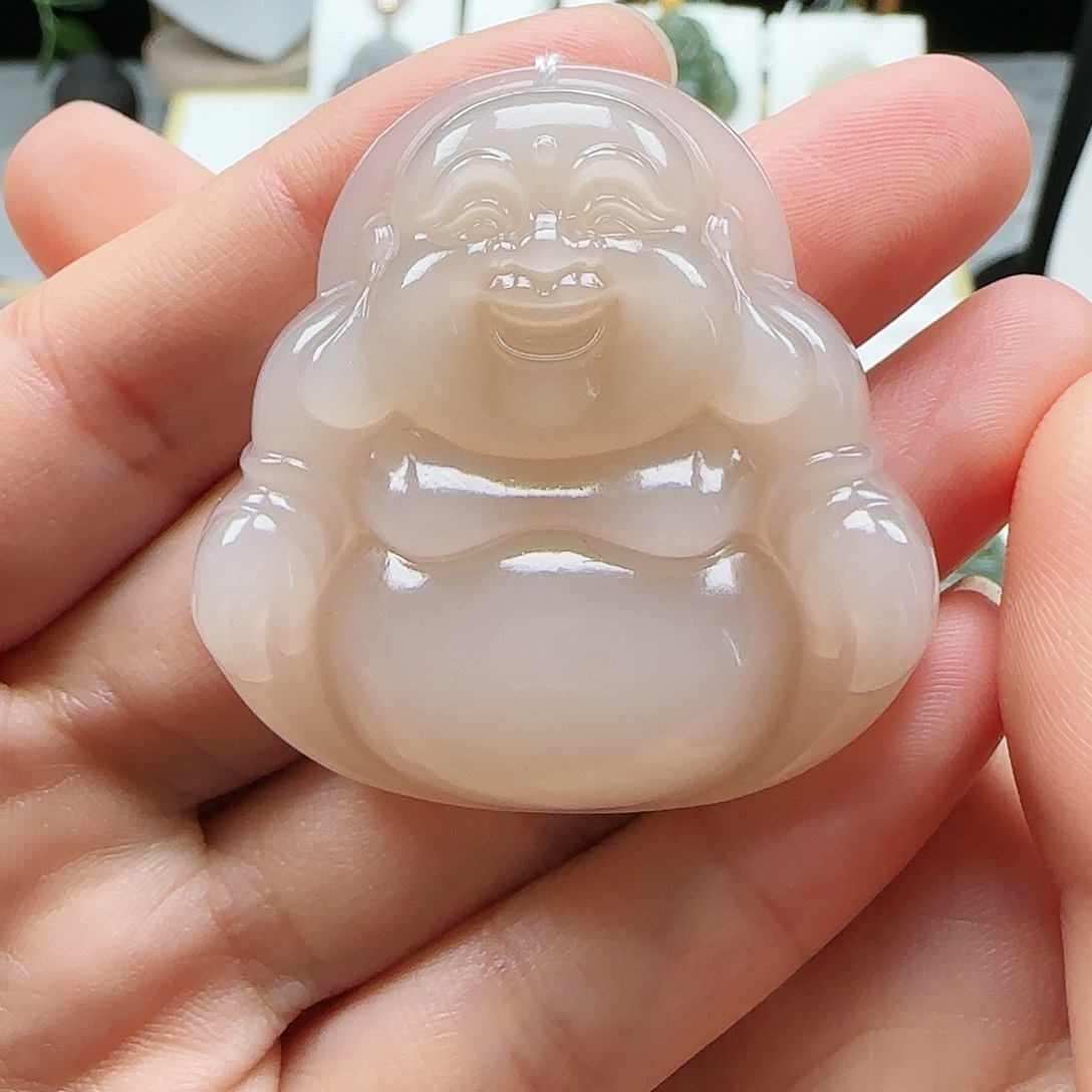 和田玉颈饰未镶嵌玉*