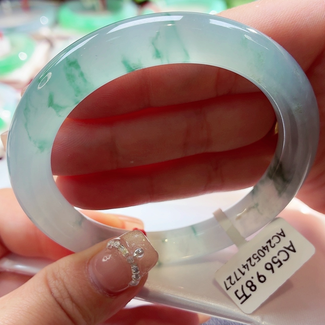 翡翠未镶嵌手镯高冰起光飘蓝花88-07