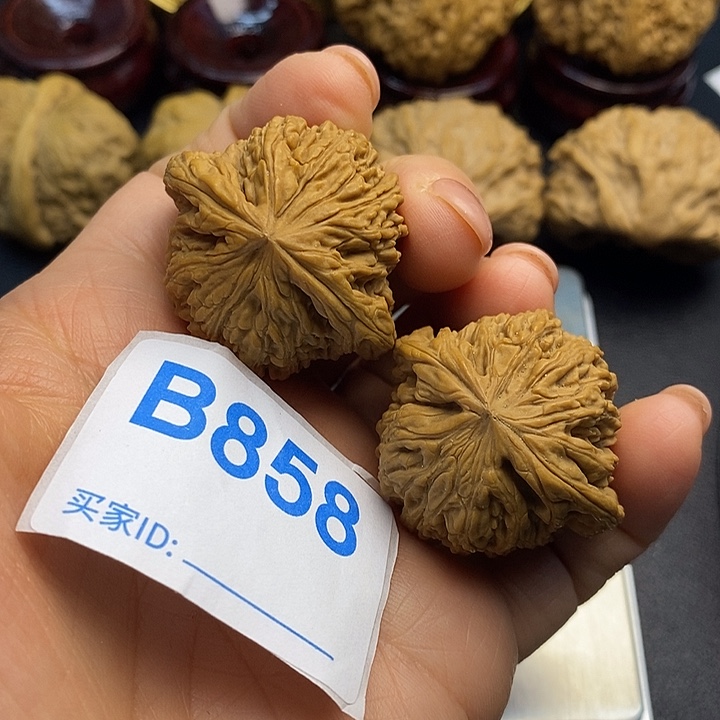 臆***生核桃南疆3:6，全品